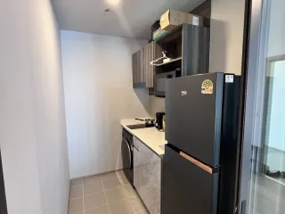 Wohnung zur Miete mit 2 Zimmer in Phra Khanong, Bangkok