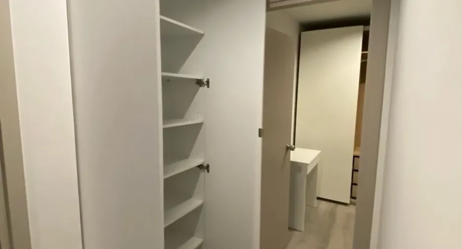 For rent 2 bedrooms condo in Bang Phlat, Bangkok