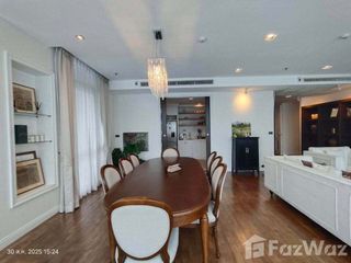 For rent 4 bedrooms condo in Pathum Wan, Bangkok