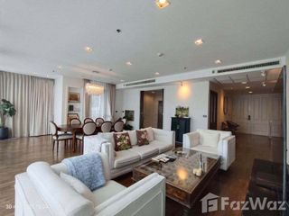 For rent 4 bedrooms condo in Pathum Wan, Bangkok