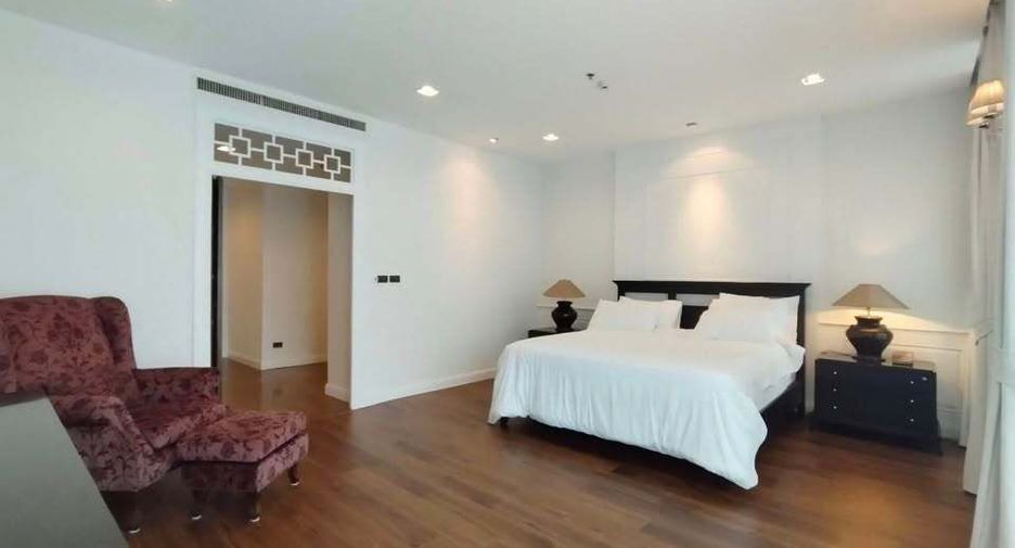 Wohnung zur Miete mit 4 Zimmer in Pathum Wan, Bangkok