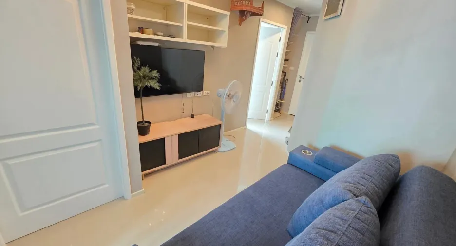 For rent 2 bedrooms condo in Mueang Samut Prakan, Samut Prakan