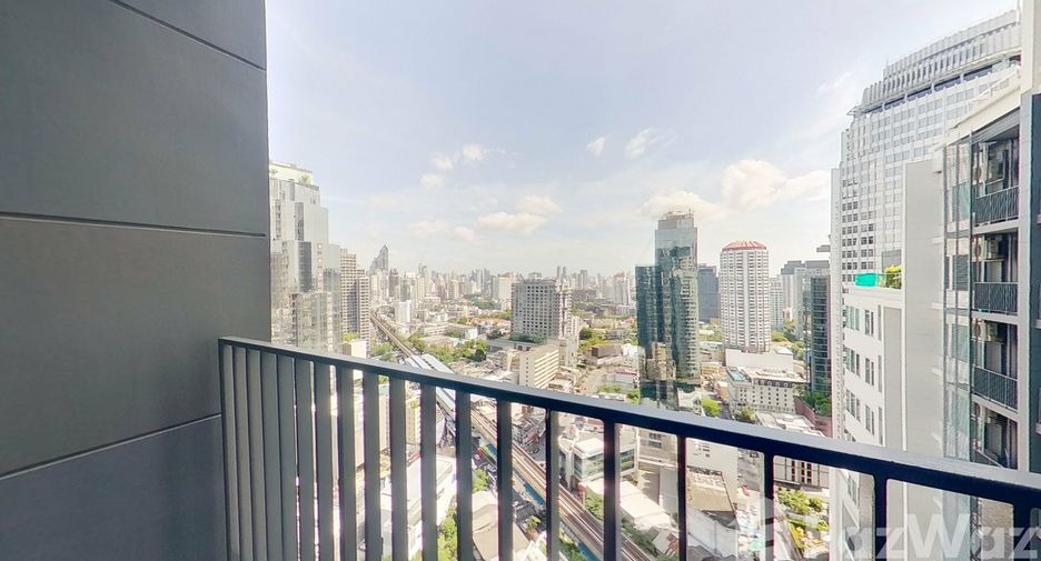 For rent 1 bed condo in Khlong Toei, Bangkok