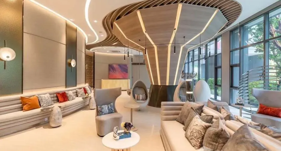 For rent 1 bed condo in Khlong Toei, Bangkok