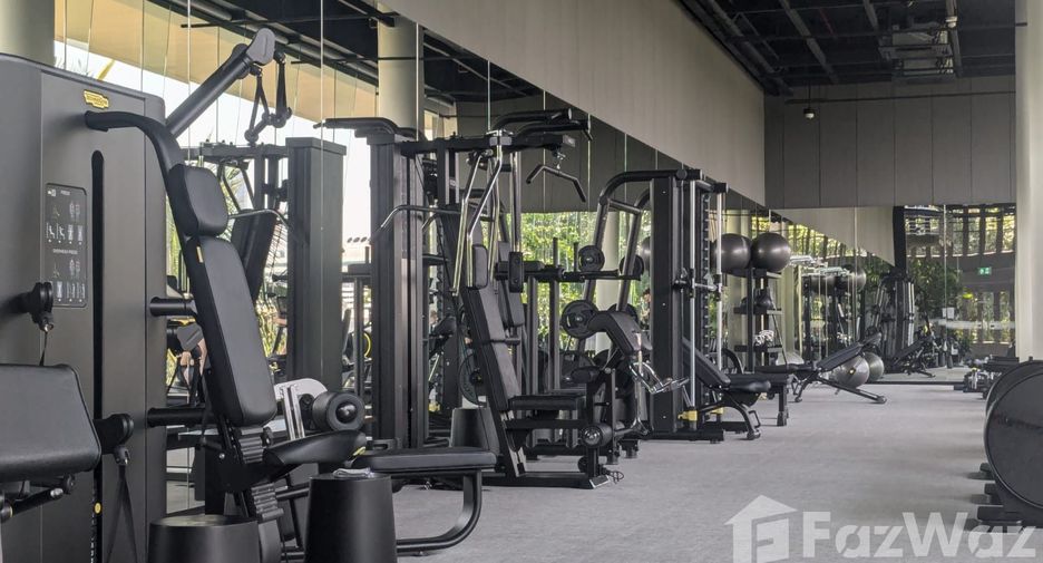 For rent 3 bedrooms condo in Sathon, Bangkok