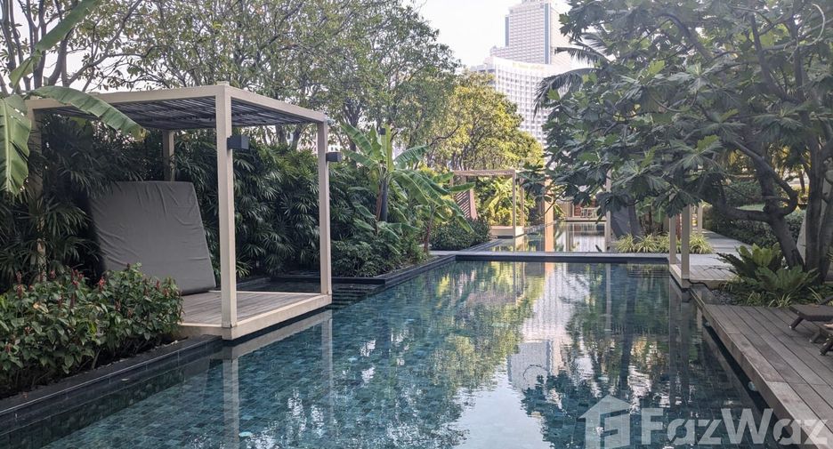 For rent 3 bedrooms condo in Sathon, Bangkok