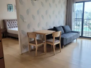 For rent 1 bed condo in Phaya Thai, Bangkok