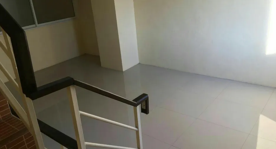 For rent retail Space in Bang Na, Bangkok