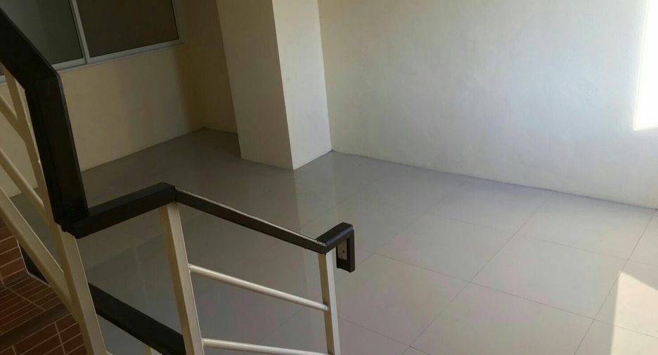 For rent retail Space in Bang Na, Bangkok