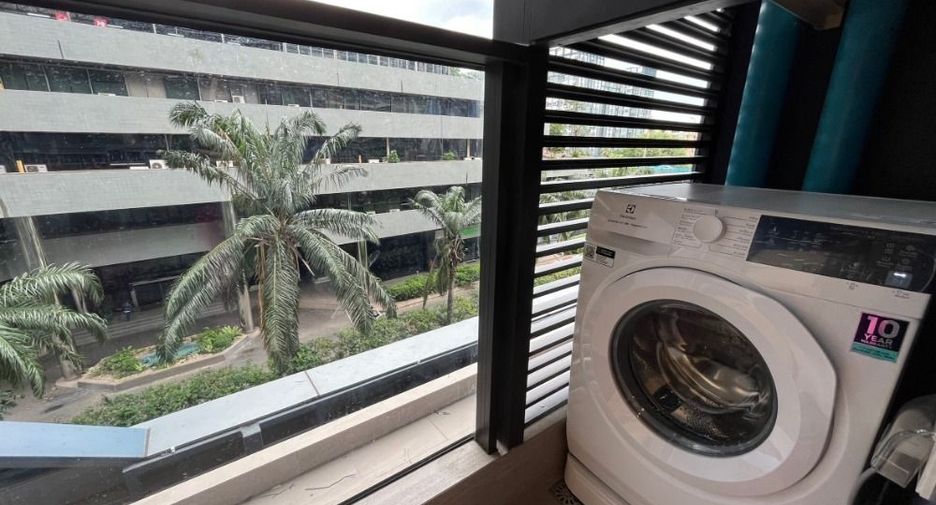 Wohnung zur Miete mit Studio in Suan Luang, Bangkok