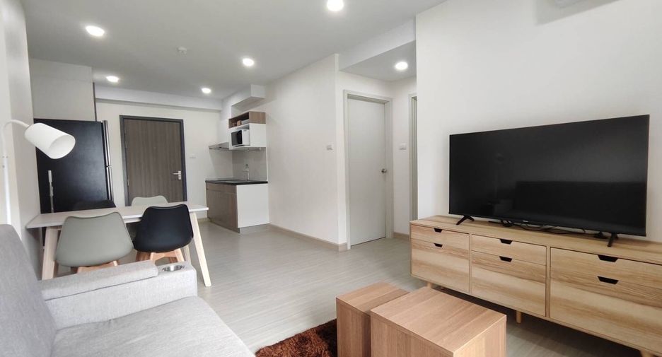 For rent 2 bedrooms condo in Bang Phlat, Bangkok
