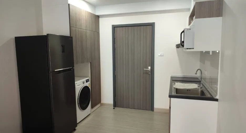 For rent 2 bedrooms condo in Bang Phlat, Bangkok