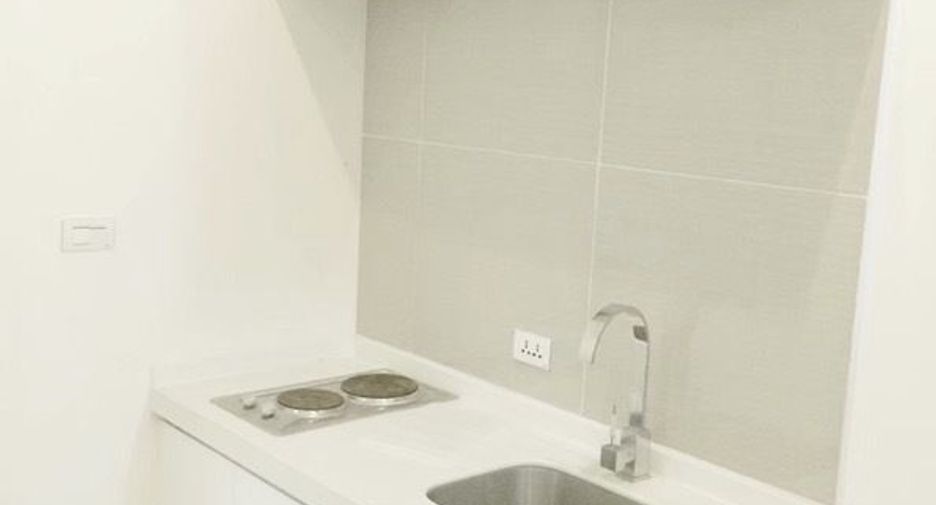Wohnung zur Miete mit Studio in Huai Khwang, Bangkok