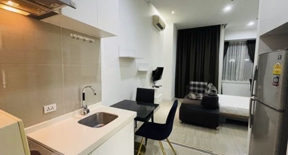 For rent studio condo in Huai Khwang, Bangkok