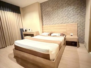 Condo en alquiler de 1 habitaciones en Huai Khwang, Bangkok