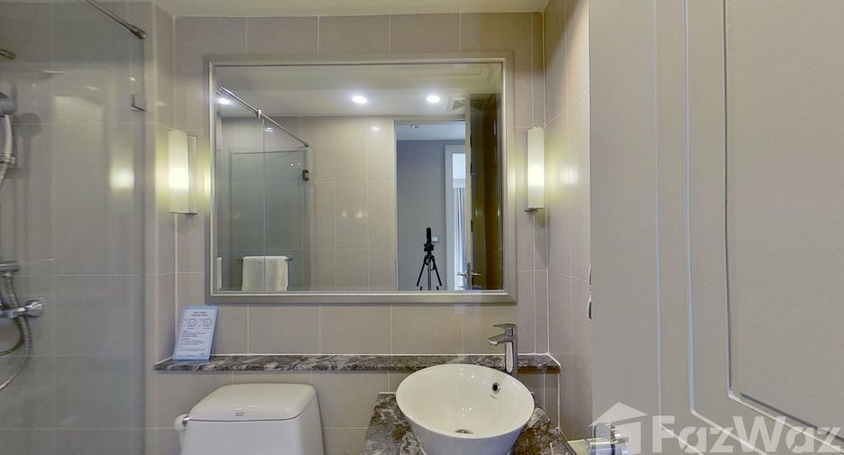 For rent 2 bedrooms apartment in Khlong Toei, Bangkok