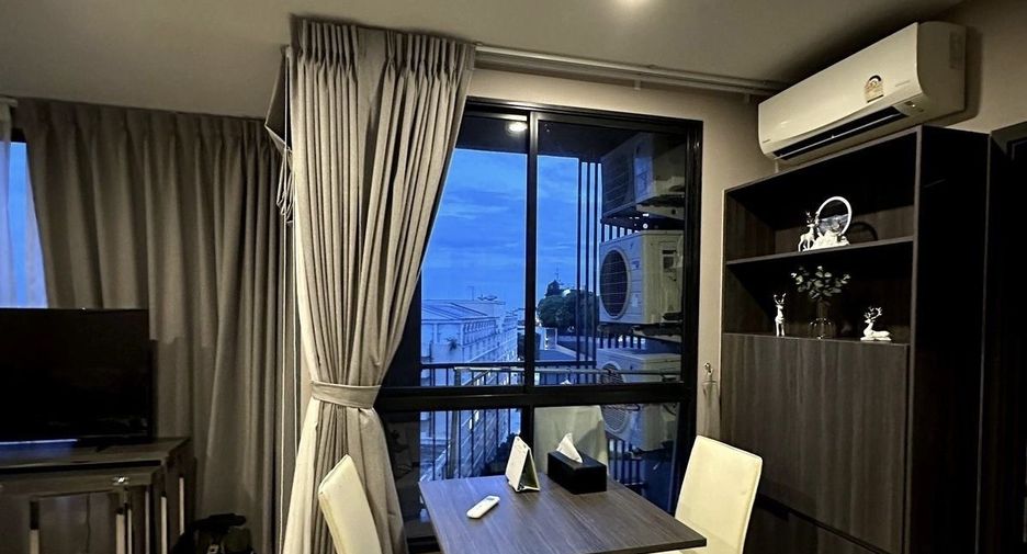 Condo en alquiler de 2 habitaciones en Bang Na, Bangkok