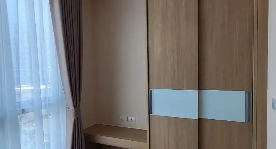 For rent 1 bed condo in Huai Khwang, Bangkok
