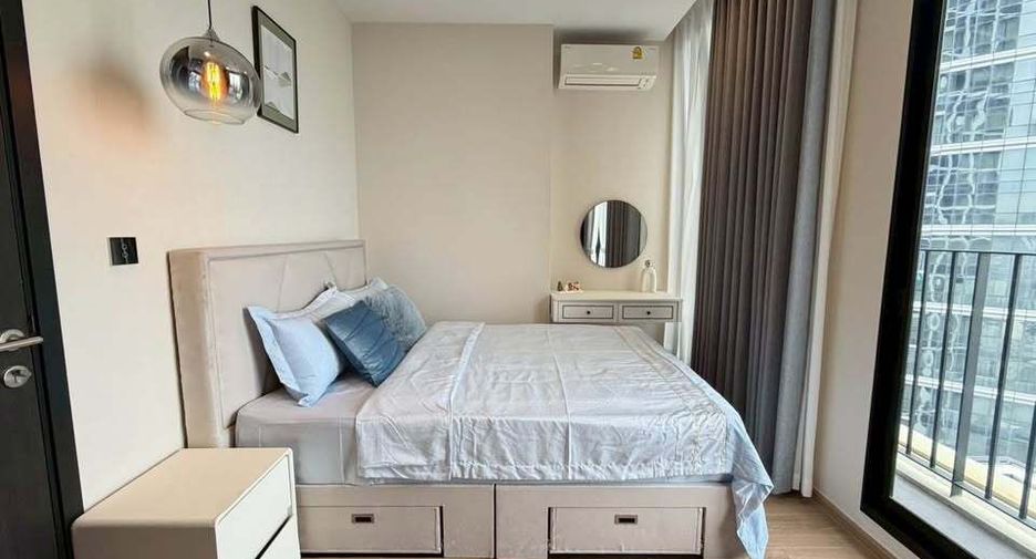 For rent 1 bed condo in Phaya Thai, Bangkok
