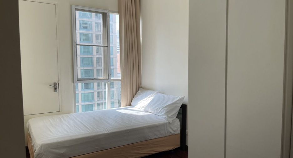 À louer 2 chambres condo à Pathum Wan, Bangkok