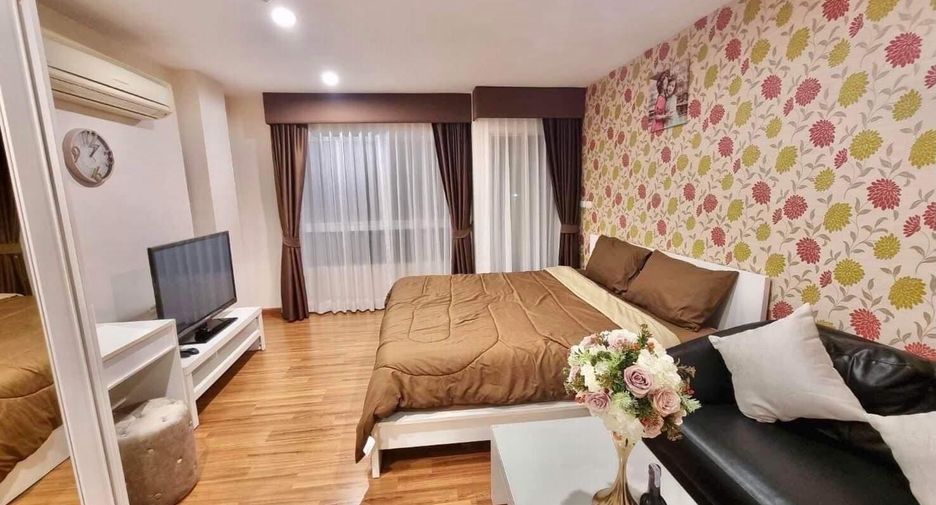 For rent studio condo in Huai Khwang, Bangkok