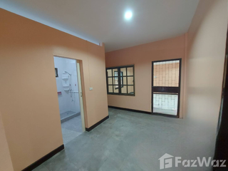 Haus zur Miete mit 5 Zimmer in Bang Khen, Bangkok