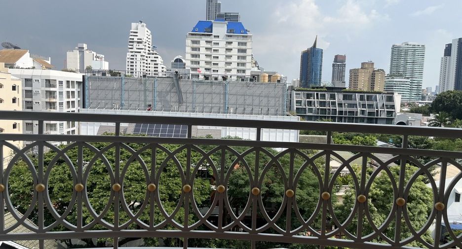 Apartamento en alquiler de 3 habitaciones en Watthana, Bangkok
