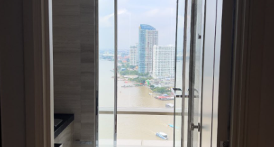 For rent 2 bedrooms condo in Bang Kho Laem, Bangkok