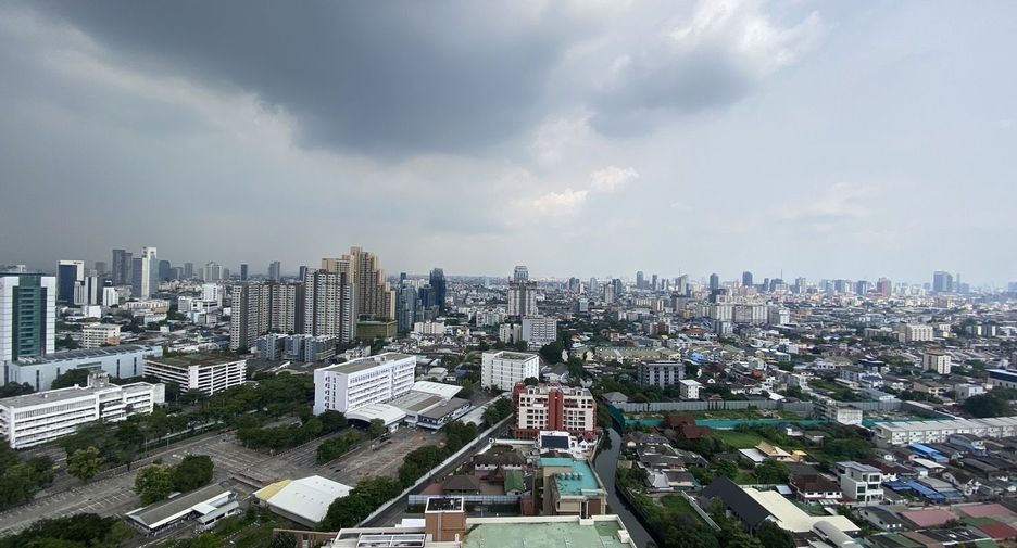 Condo en alquiler de 1 habitaciones en Phaya Thai, Bangkok