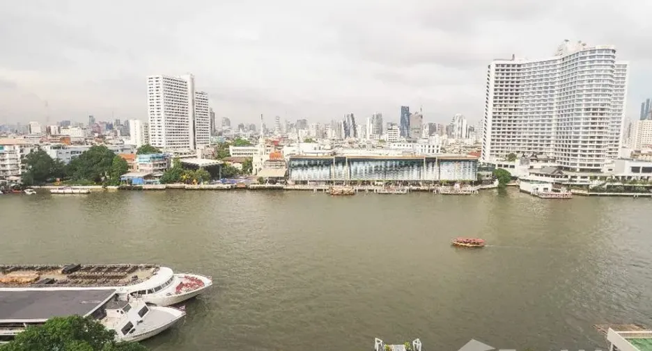 For rent 3 bedrooms condo in Bang Rak, Bangkok