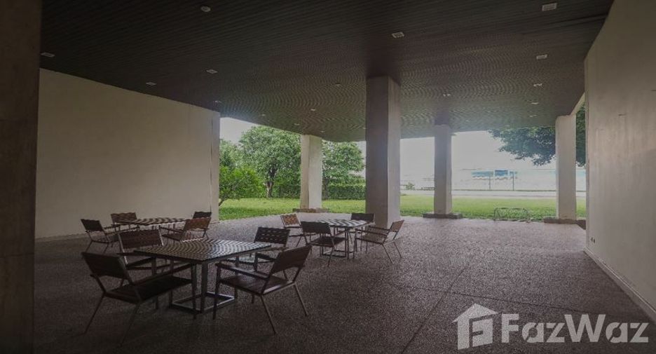 For rent 3 bedrooms condo in Bang Rak, Bangkok