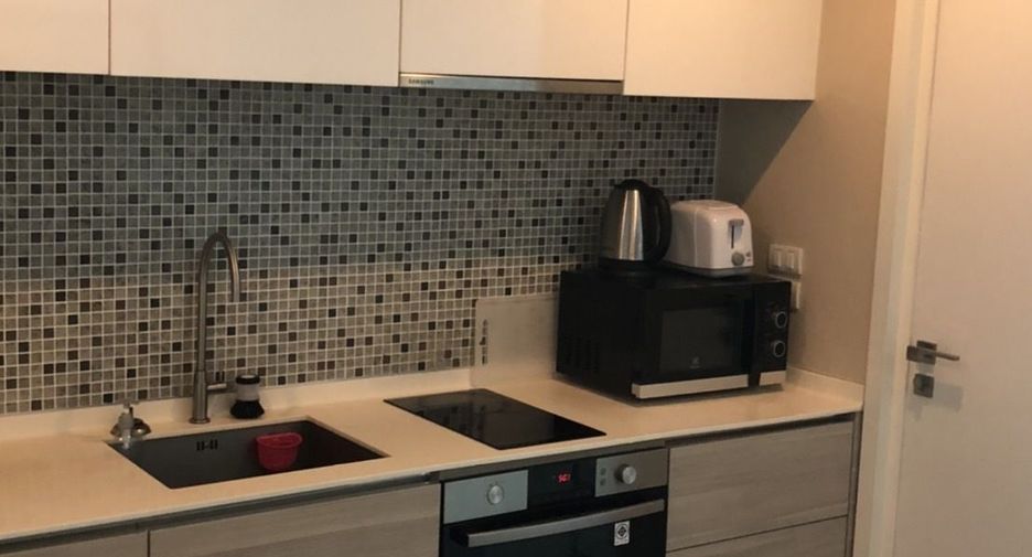 For rent 1 bed condo in Watthana, Bangkok