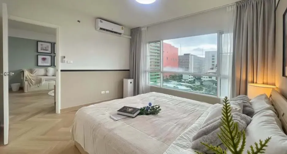 For rent 1 bed condo in Phaya Thai, Bangkok