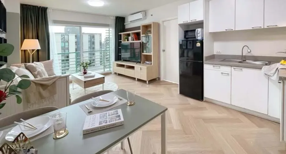 For rent 1 bed condo in Phaya Thai, Bangkok