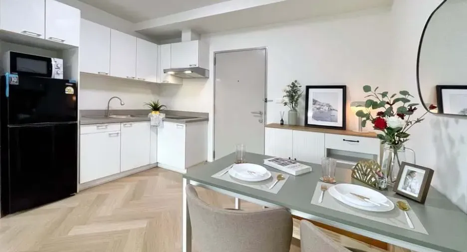 For rent 1 bed condo in Phaya Thai, Bangkok