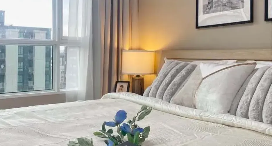 For rent 1 bed condo in Phaya Thai, Bangkok