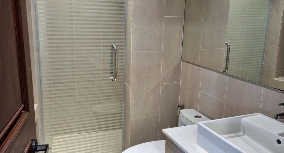 Condo en alquiler de 2 habitaciones en Sathon, Bangkok