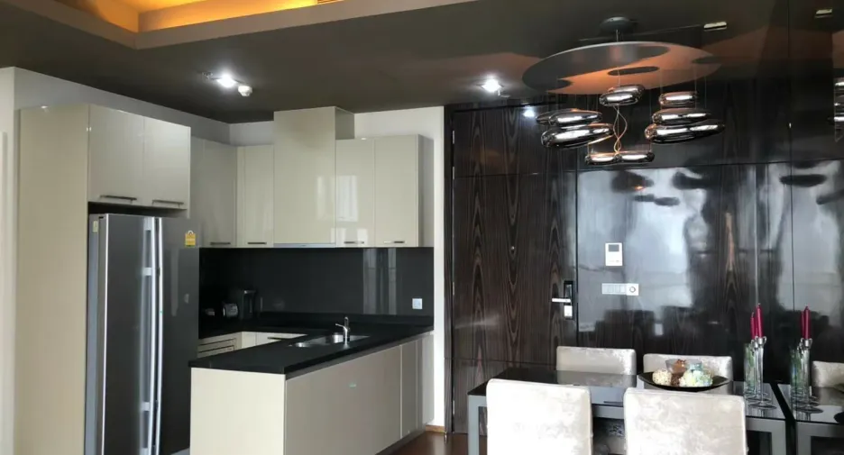 For rent 2 bedrooms condo in Watthana, Bangkok