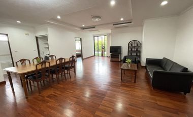 For rent 3 bedrooms apartment in Watthana, Bangkok