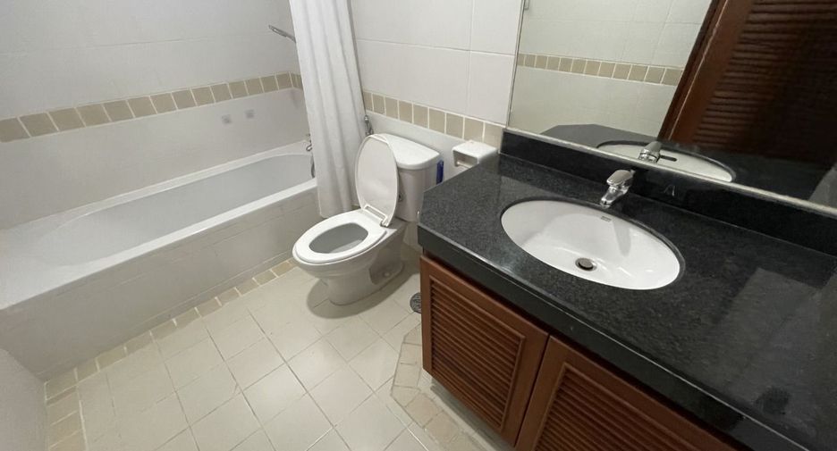 Apartment zur Miete mit 3 Zimmer in Watthana, Bangkok