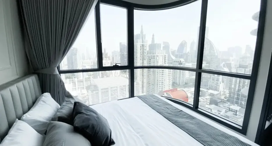 Condo en alquiler de 1 habitaciones en Pathum Wan, Bangkok