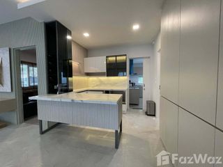 Casa en alquiler de 4 habitaciones en Prawet, Bangkok