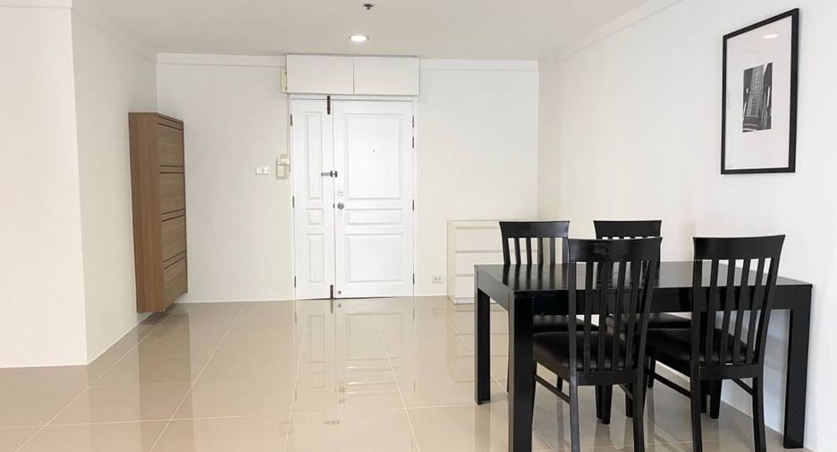 Wohnung zur Miete mit 3 Zimmer in Khlong Toei, Bangkok