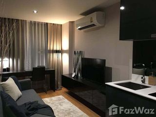 Wohnung zur Miete mit Studio in Bang Rak, Bangkok
