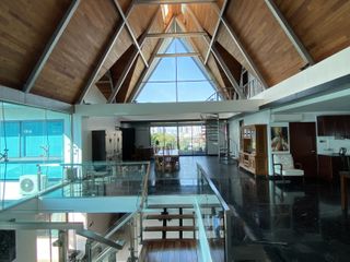 For rent 5 bedrooms condo in Watthana, Bangkok