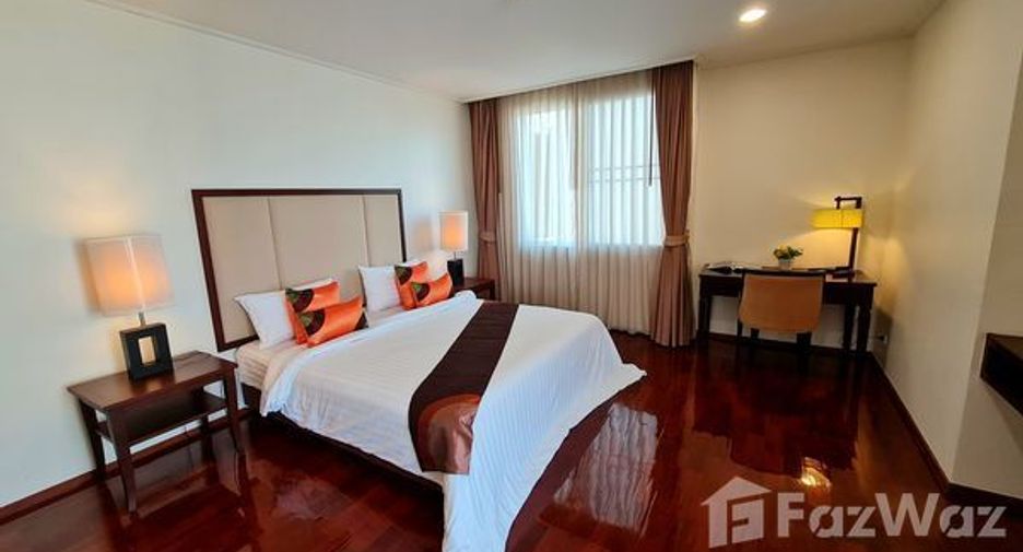 À louer 3 chambres condo à Watthana, Bangkok