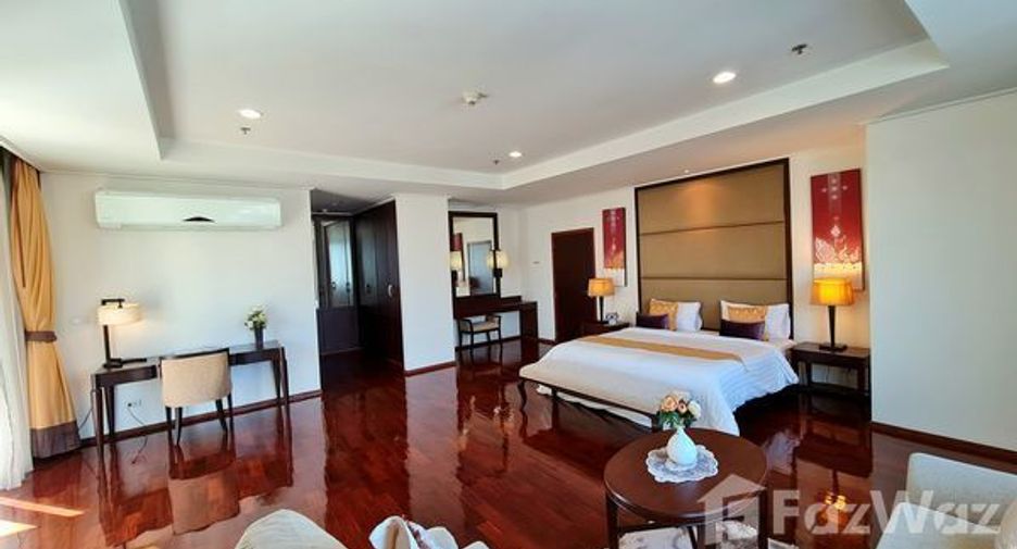 À louer 3 chambres condo à Watthana, Bangkok