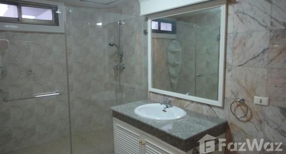 For rent 3 ベッドルーム condo in Watthana, Bangkok