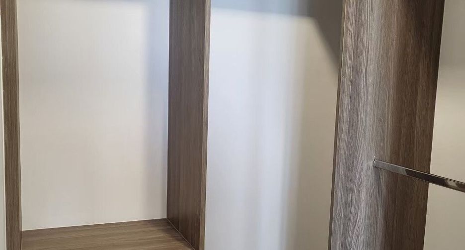 For rent 2 bedrooms condo in Phasi Charoen, Bangkok