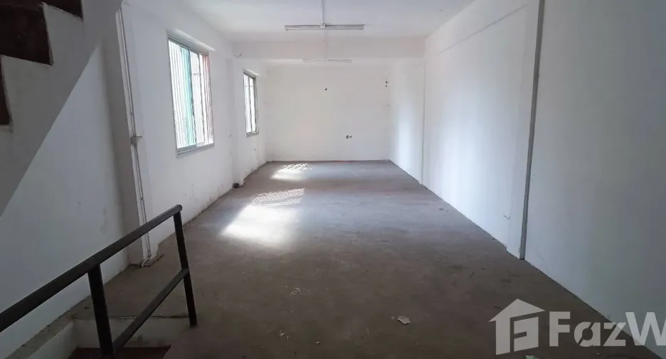 For rent retail Space in Chatuchak, Bangkok